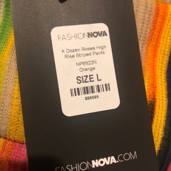 A dozen roses high rise striped pants size L - Picture 3 of 5